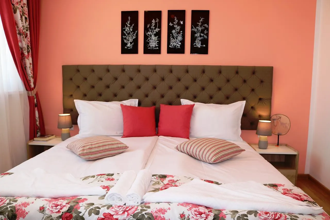 Sea Port Celebrity Apartment - Lets4Holiday Varna Bulgaria