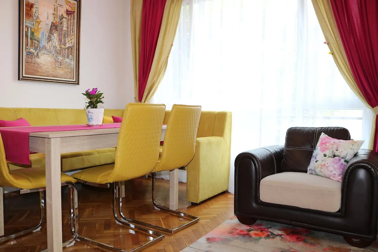 Sea Port Celebrity Apartment - Lets4Holiday Varna Bulgaria