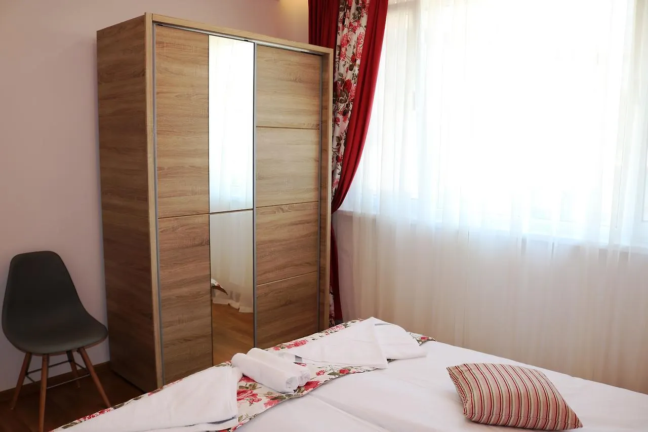 Sea Port Celebrity Apartment - Lets4Holiday Varna
